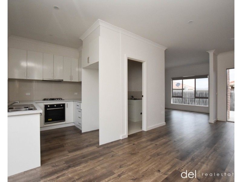4/47 Wilma Avenue, Dandenong VIC 3175