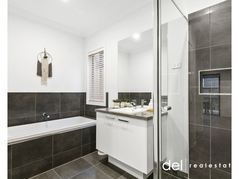 27 Abundance Circuit, Clyde VIC 3978