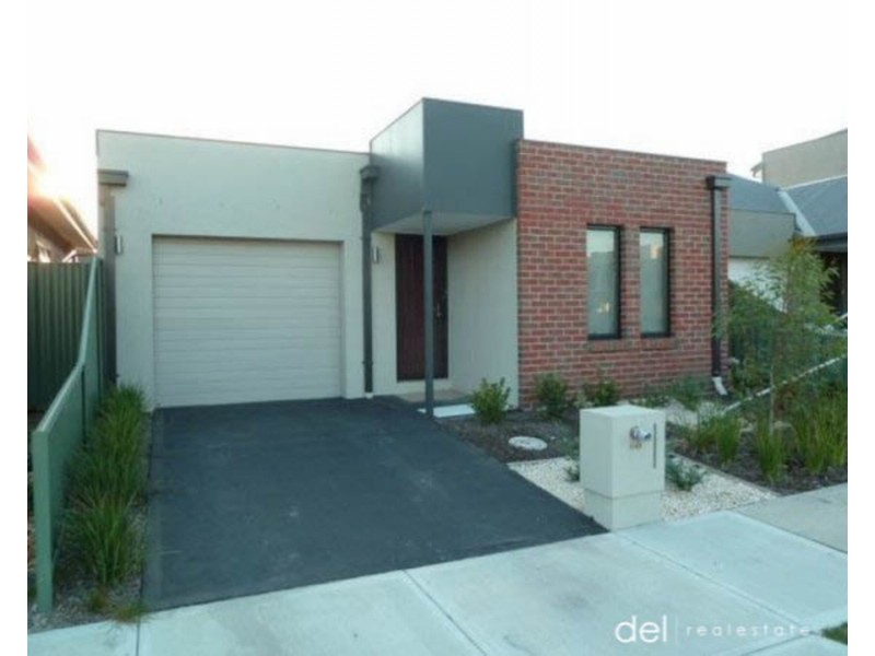 50 Steven Street, Dandenong VIC 3175
