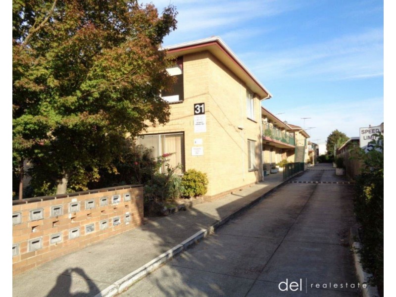 15/31 Stud Road, Dandenong VIC 3175