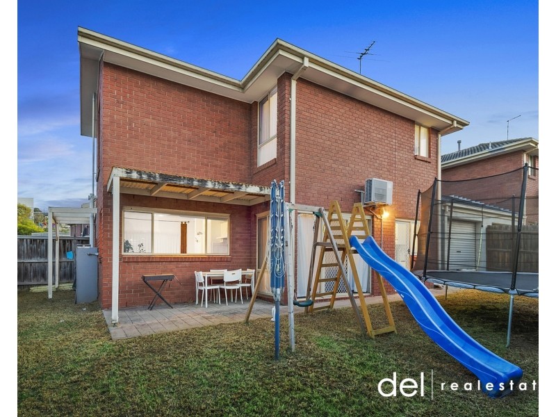 2A Carnation Court, Endeavour Hills VIC 3802