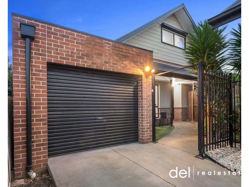 3/11 Laburnum Grove, Doveton VIC 3177