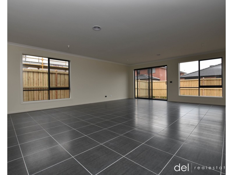 3 Castra Avenue, Clyde VIC 3978