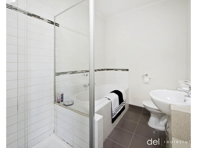 3/40 Liquidamber Street, Doveton VIC 3177