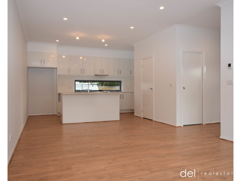 1A The Birches, Doveton VIC 3177