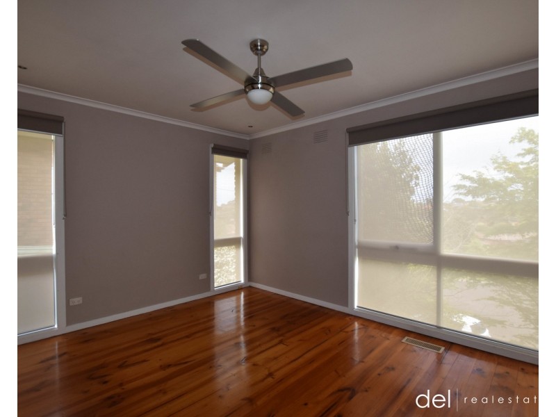 34 Burchall Grove, Dandenong North VIC 3175