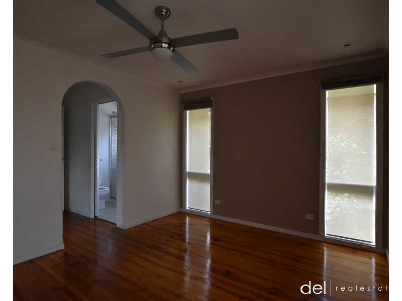34 Burchall Grove, Dandenong North VIC 3175
