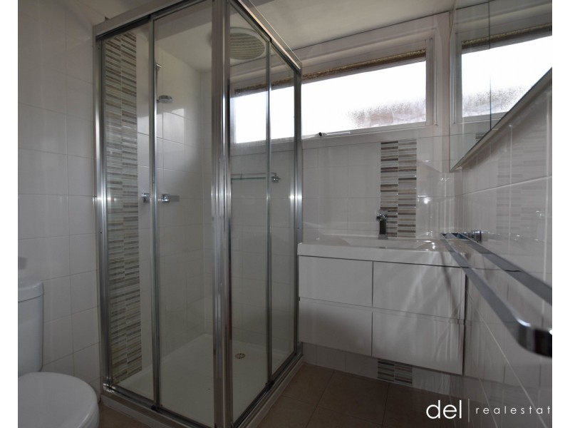 34 Burchall Grove, Dandenong North VIC 3175