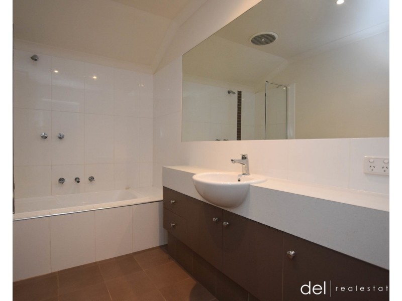 3 Janna Place, Berwick VIC 3806