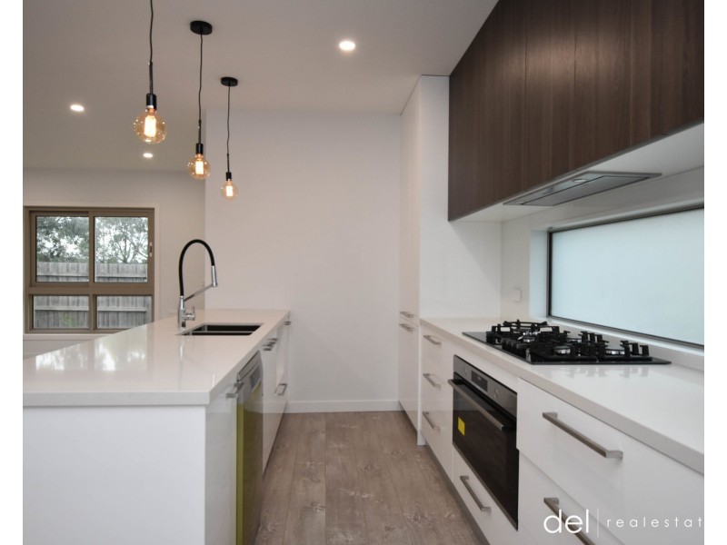 16B Rimington Court, Hampton Park VIC 3976