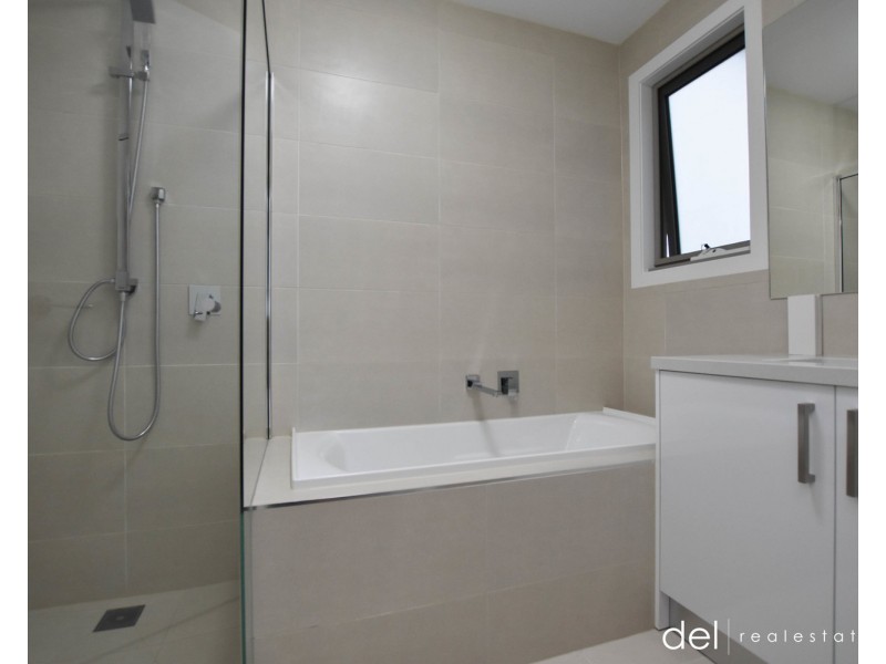 16B Rimington Court, Hampton Park VIC 3976