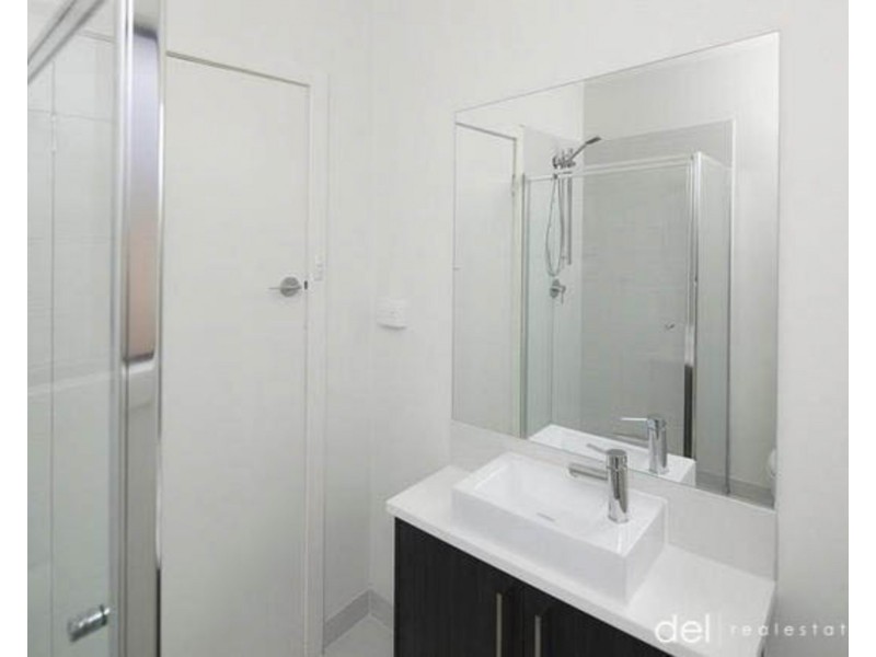 10 Wattle Drive, Doveton VIC 3177