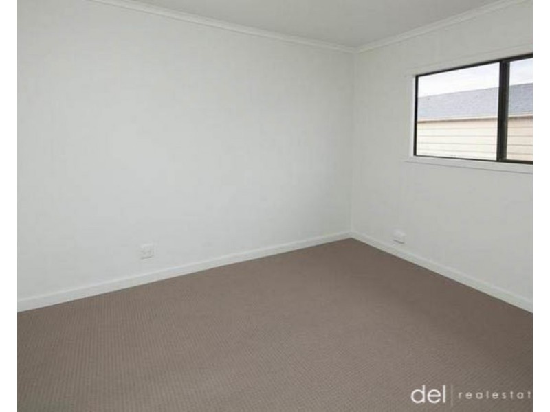 10 Wattle Drive, Doveton VIC 3177