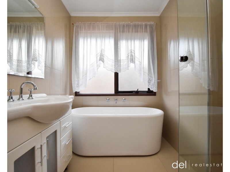 154 Fordholm Road, Hampton Park VIC 3976