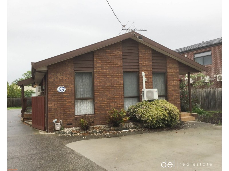 4/53 Henry Street, Pakenham VIC 3810