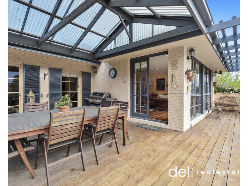 28 Glen Shian Lane, Mount Eliza VIC 3930