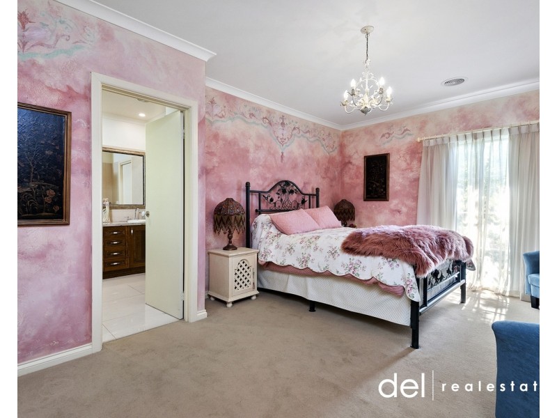 28 Glen Shian Lane, Mount Eliza VIC 3930