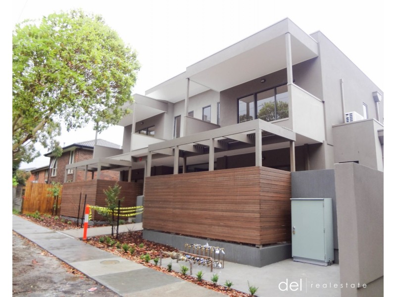 10/19 Close Avenue, Dandenong VIC 3175