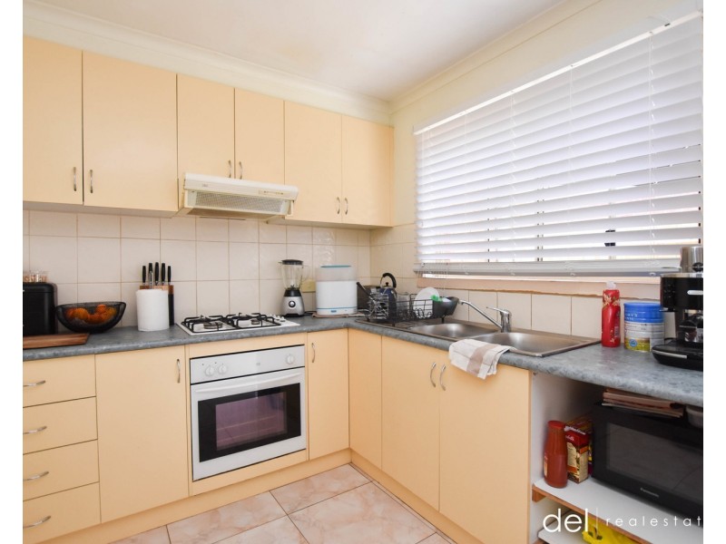 1/2 Birch Avenue, Dandenong North VIC 3175