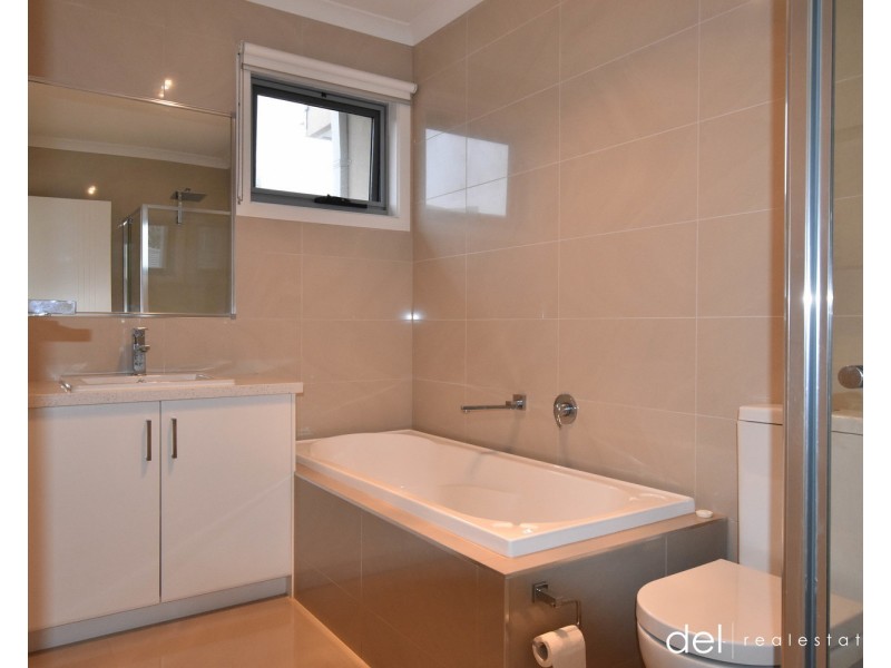 2/13 High Street, Dandenong VIC 3175