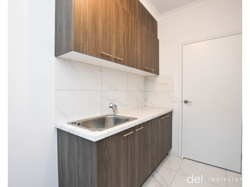 14 Selma Close, Lynbrook VIC 3975