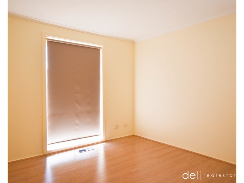 43 Gleneagles Drive, Endeavour Hills VIC 3802