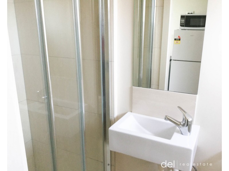 9/51 Henry Street, Pakenham VIC 3810