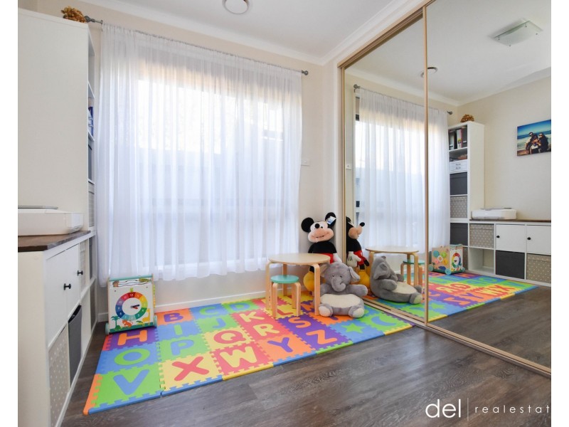 29 Lauren Drive, Hampton Park VIC 3976