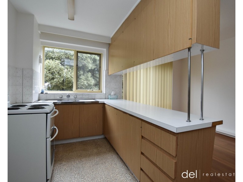 4/9-11 Weller Street, Dandenong VIC 3175