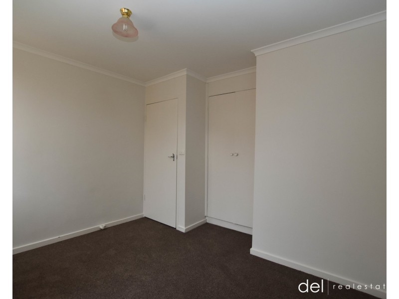 4/9-11 Weller Street, Dandenong VIC 3175
