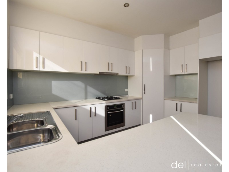 2/22 James Street, Dandenong VIC 3175