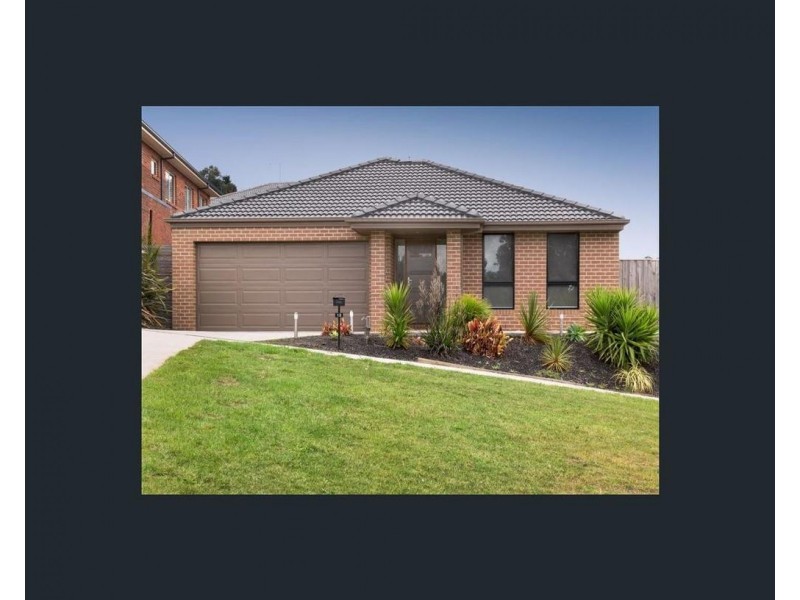 12 Whistler Drive, Berwick VIC 3806