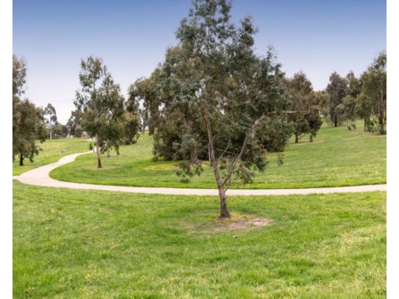 12 Whistler Drive, Berwick VIC 3806