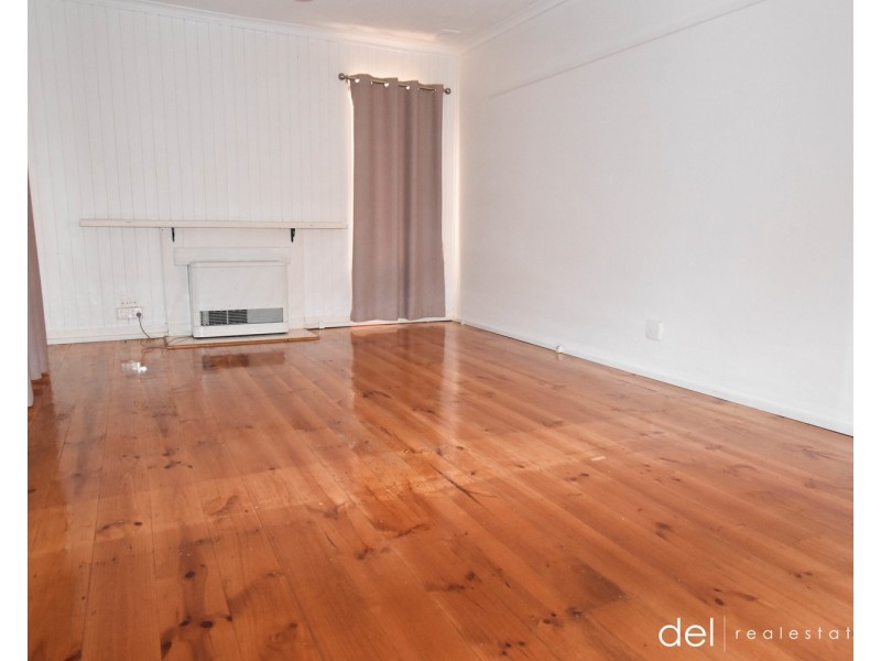 10 Prunus Grove, Doveton VIC 3177