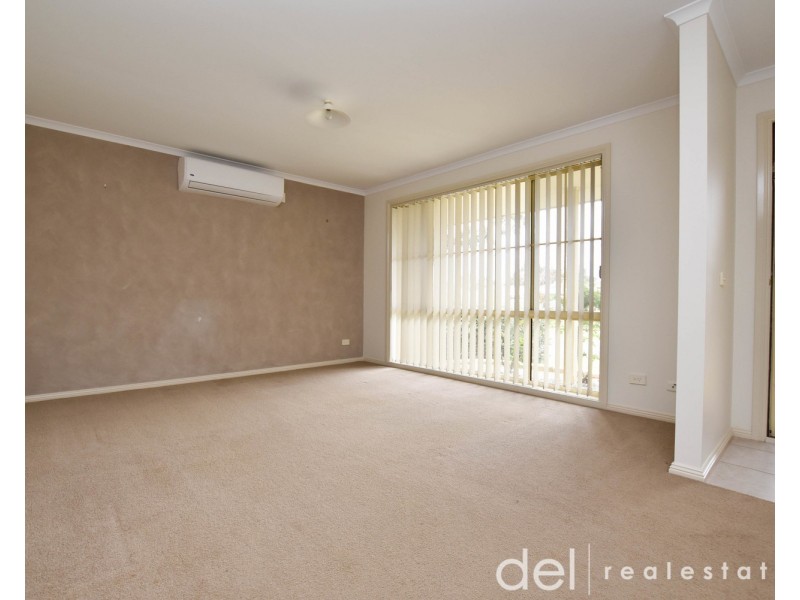 10 Darvell Court, Pakenham VIC 3810