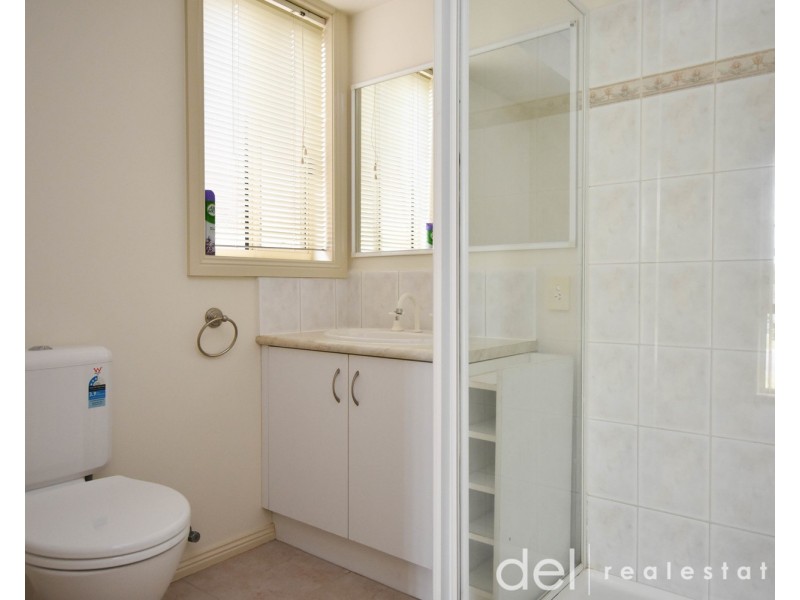 10 Darvell Court, Pakenham VIC 3810