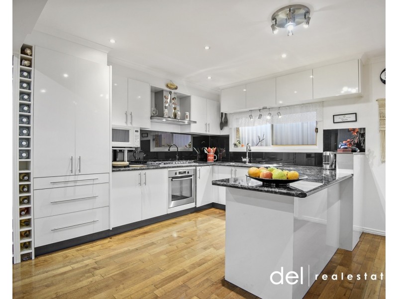 1 Donelly Road, Hallam VIC 3803