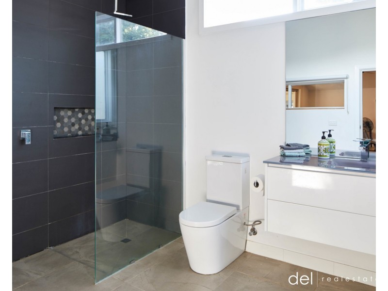 16 Holohan Place, Dandenong North VIC 3175