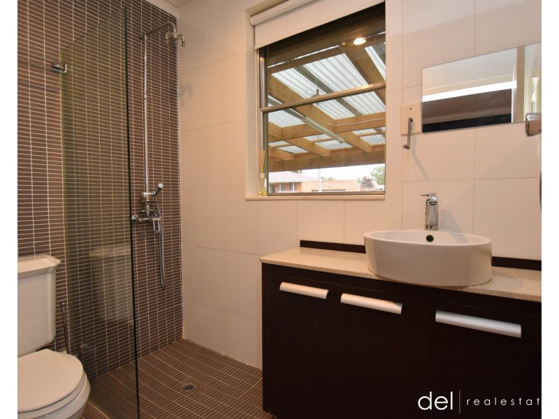 24 Holly Avenue, Dandenong North VIC 3175