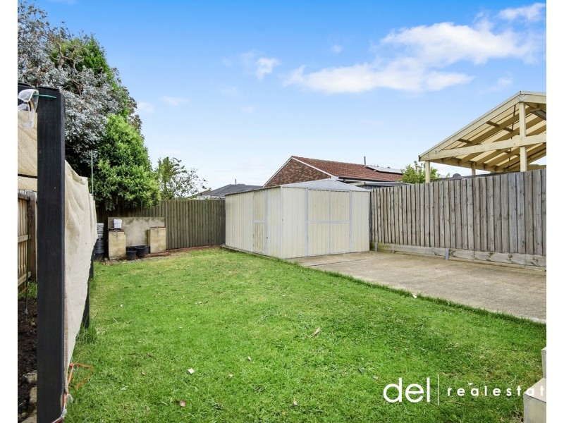1/16 Wondalga Avenue, Dandenong North VIC 3175