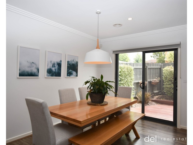 2 Burrows Avenue, Dandenong VIC 3175