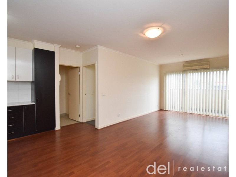 8/61-63 Clow Street, Dandenong VIC 3175