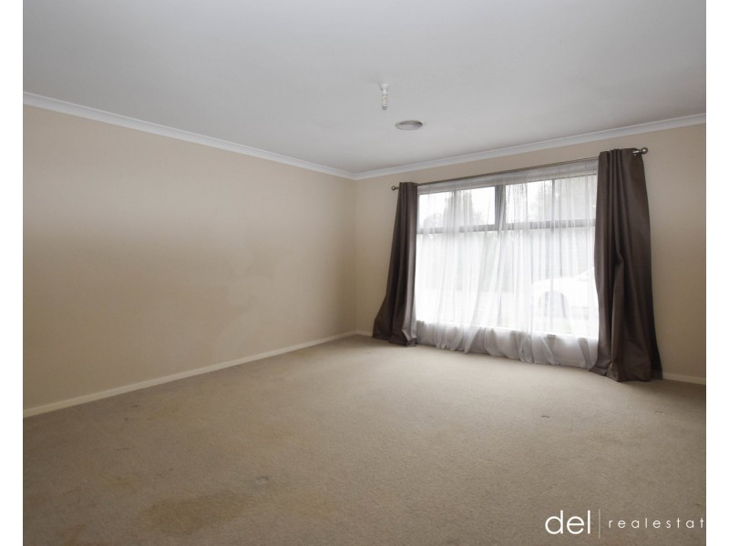 17 Kyla Avenue, Dandenong VIC 3175
