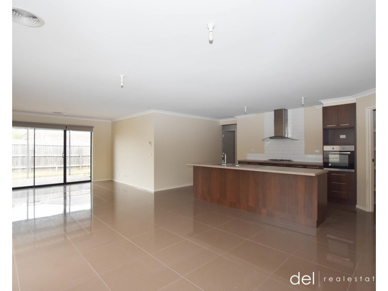 17 Kyla Avenue, Dandenong VIC 3175