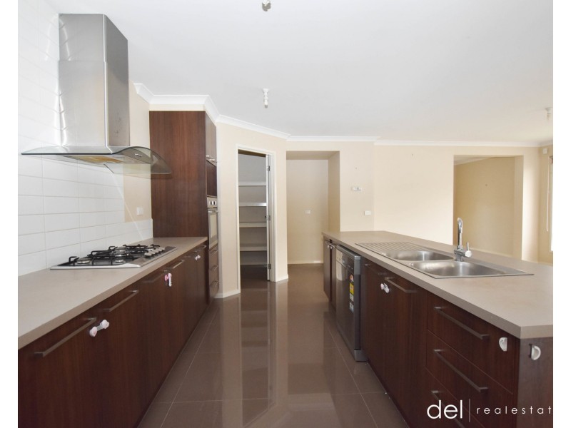 17 Kyla Avenue, Dandenong VIC 3175