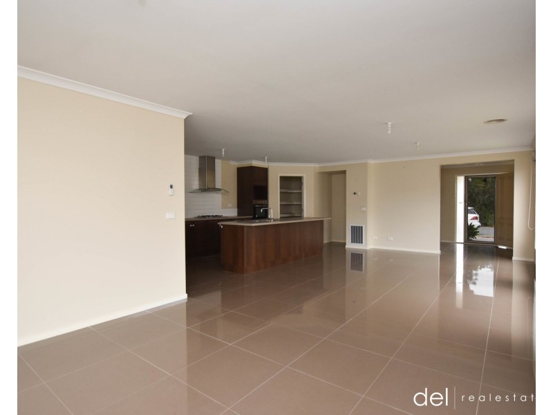 17 Kyla Avenue, Dandenong VIC 3175