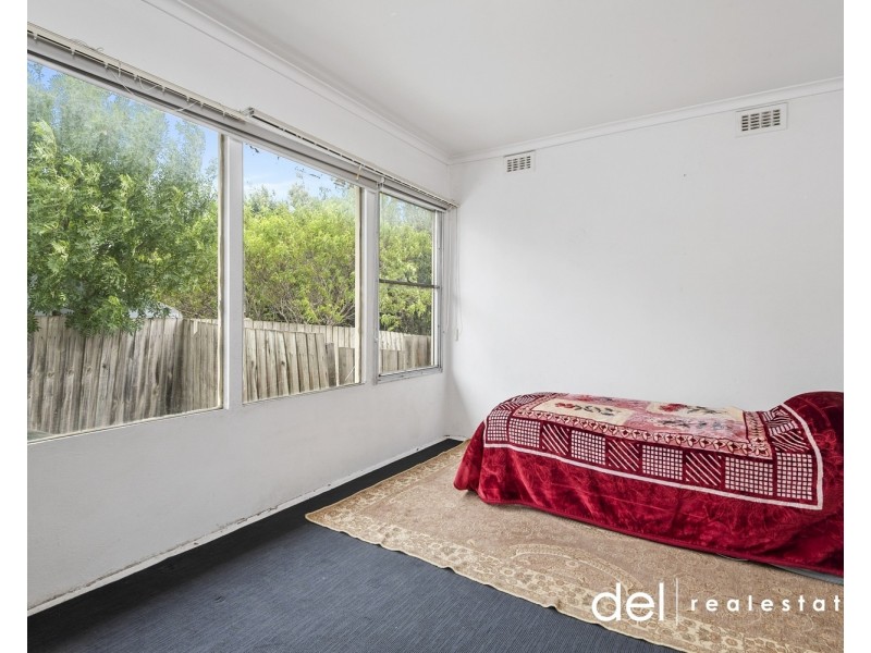 35 Ti-Tree Drive, Doveton VIC 3177