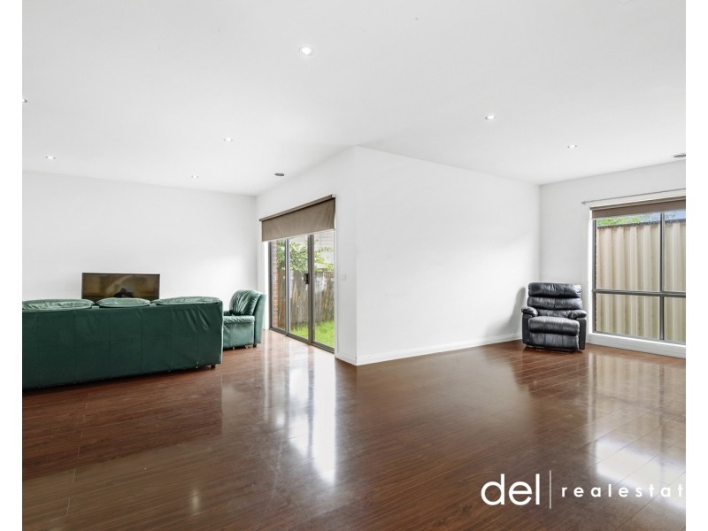 2/22 James Street, Dandenong VIC 3175