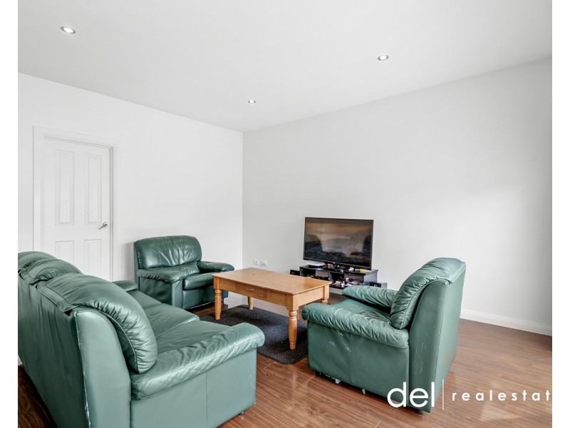 2/22 James Street, Dandenong VIC 3175