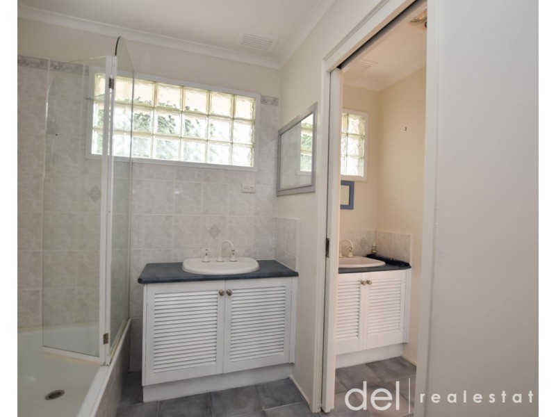 69 Rawdon Hill Drive, Dandenong North VIC 3175